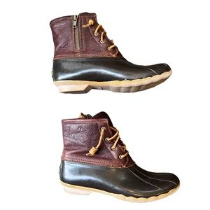 Women’s Sperry Brown Leather Upper Saltwater Duck Boots Size 8.5